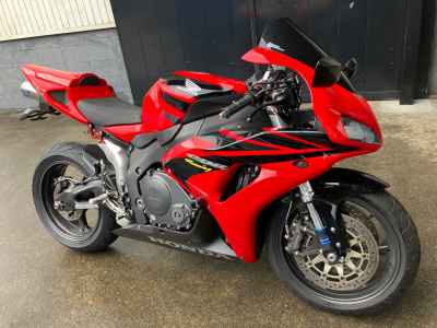 Honda CBR1000RR 2010