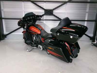 Harley-Davidson Street Glide FLHXSE1800 2016