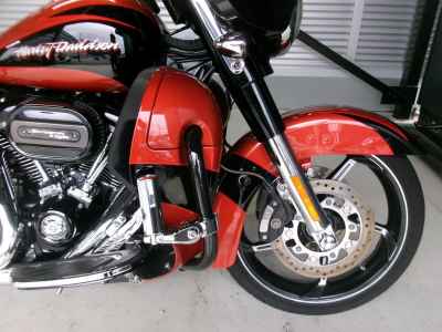 Harley-Davidson Street Glide FLHXSE1800 2016