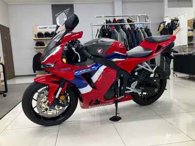 Honda CBR600RR 2021