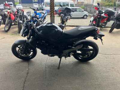 Suzuki Gladius SFV400 2016