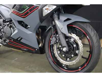 Kawasaki Ninja 400 2024