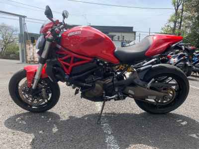 Ducati Monster 821