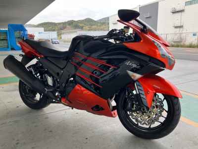 Kawasaki Ninja ZX-14R 2014