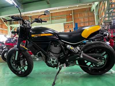 Ducati Scrambler Full Throttle 2015
