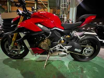 Ducati Streetfighter V4S 2021