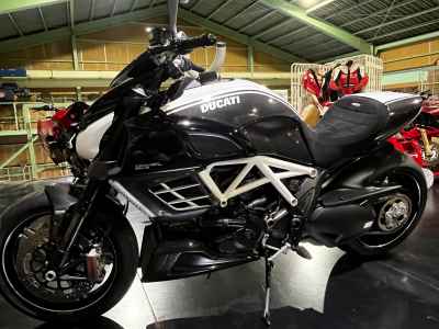 Ducati Diavel 2013