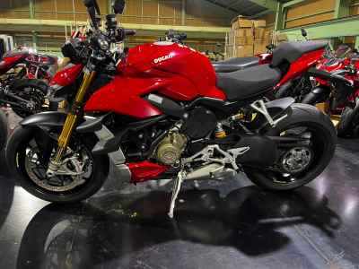 Ducati Streetfighter V4S 2022
