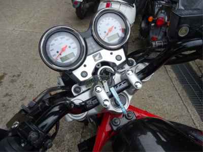 Honda VTR250 2011
