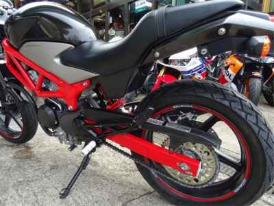 Honda VTR250 2011