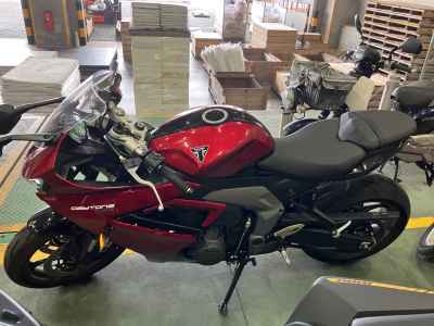 Triumph Daytona 660 2025
