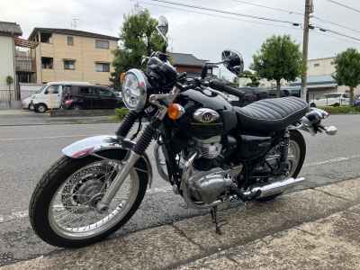 Kawasaki W800 2025