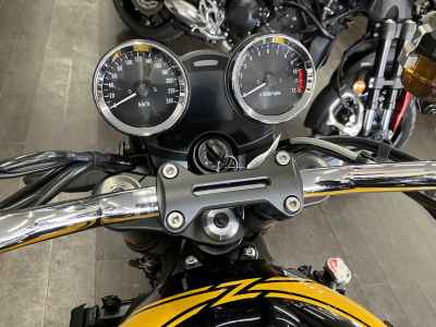 Kawasaki Z900RS SE 2023