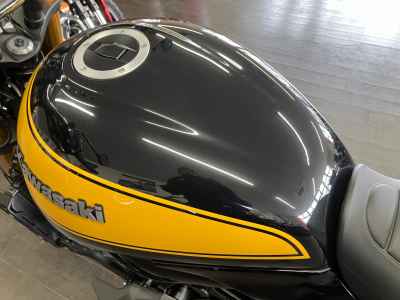 Kawasaki Z900RS SE 2023