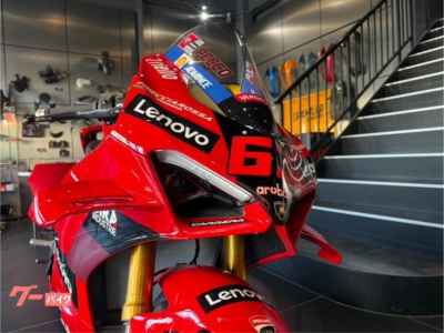 Ducati Panigale V4 2024