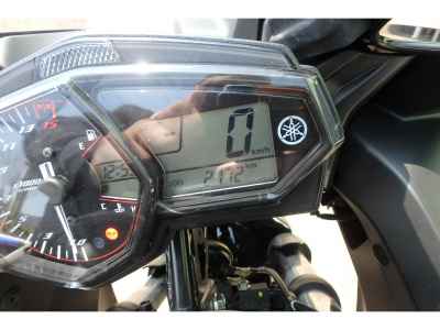Yamaha YZF-R25 2015