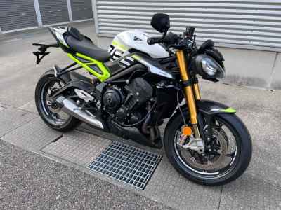 Triumph Street Triple RS 2023