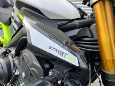 Triumph Street Triple RS 2023