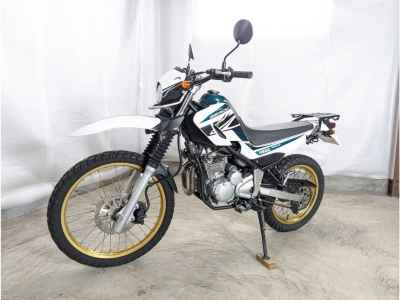 Yamaha XT250 Serow 2016