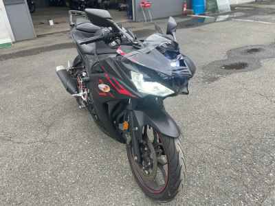 Yamaha YZF-R25 2017