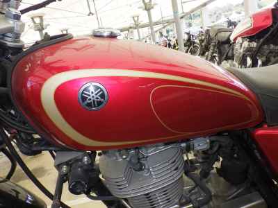 Yamaha SR400 2011