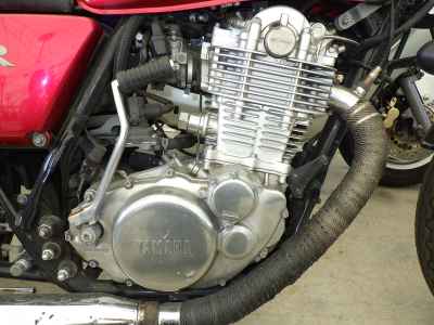 Yamaha SR400 2011