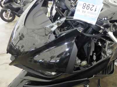 Yamaha YZF-R25 2023