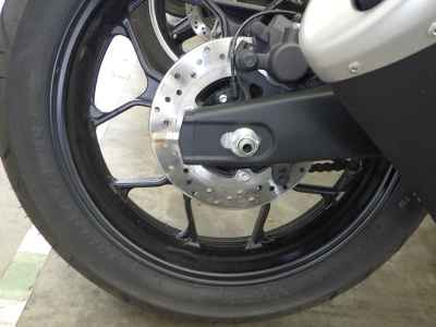Yamaha YZF-R25 2023