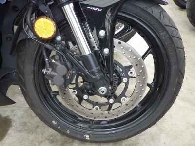Yamaha YZF-R25 2023