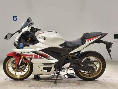Yamaha YZF-R3 2023