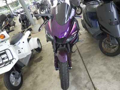 Yamaha YZF-R25 2023
