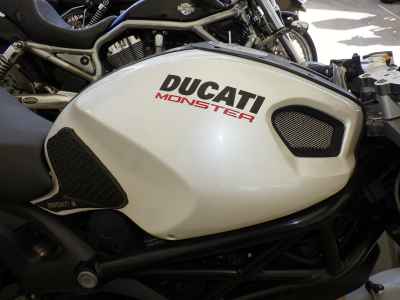 Ducati Monster 696 2010