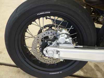 Husqvarna 701 Supermoto 2024