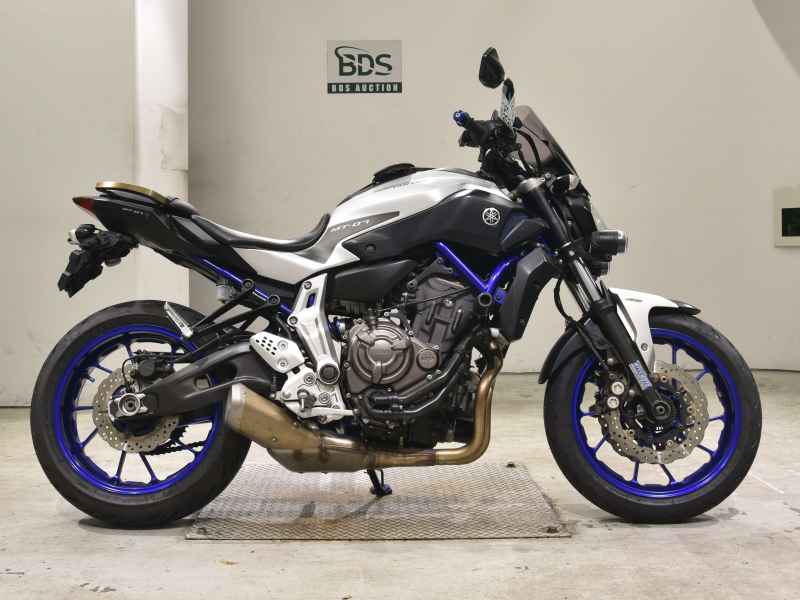 Yamaha MT-07 2015