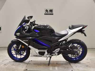 Yamaha YZF-R25 2020