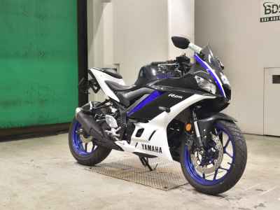Yamaha YZF-R25 2020