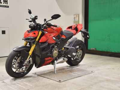 Ducati Streetfighter V4S 2024