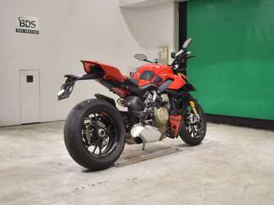 Ducati Streetfighter V4S 2024