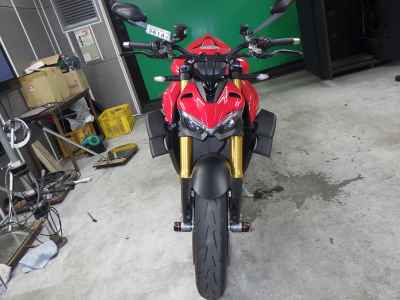 Ducati Streetfighter V4S 2024