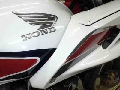 Honda CB400 Super Boldor 2011