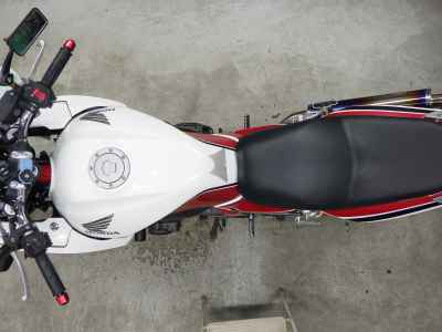 Honda CB400 Super Boldor 2011