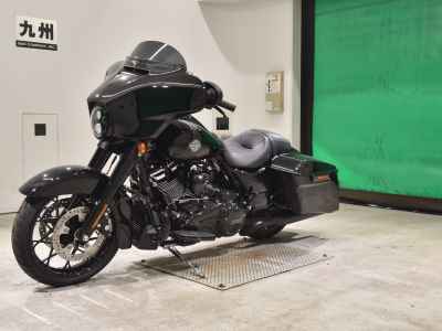 Harley-Davidson Street Glide FLHXS1870 2023