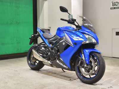 Suzuki GSX-S1000F 2019