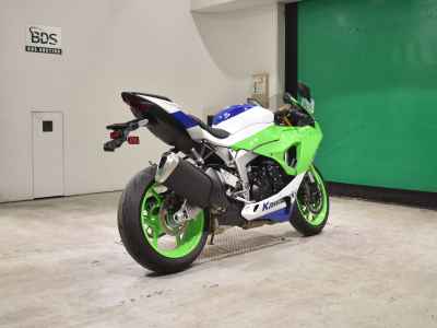 Kawasaki Ninja ZX-6R 2025