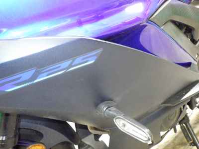 Yamaha YZF-R25 2022
