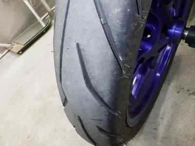 Yamaha YZF-R25 2022