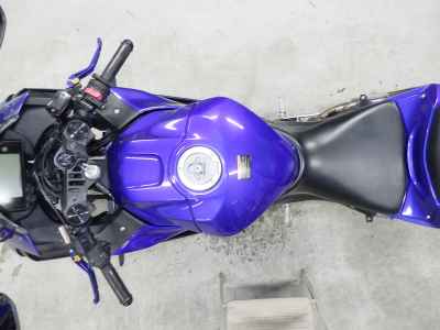 Yamaha YZF-R25 2022