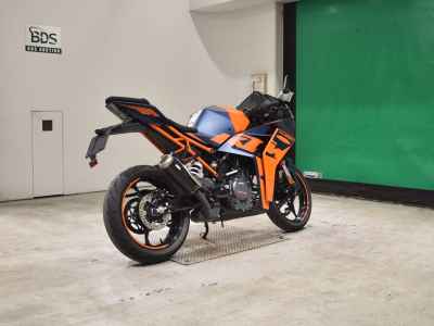 KTM RC 390 2023