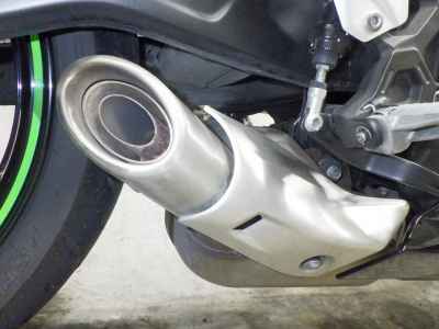 Kawasaki Ninja ZX-25R 2021