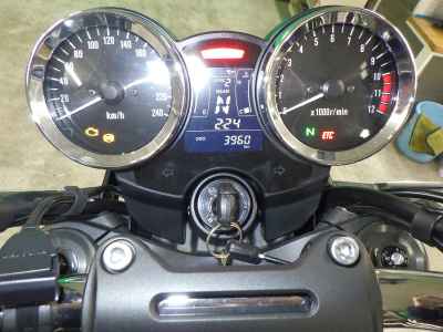 Kawasaki Z900RS 2025